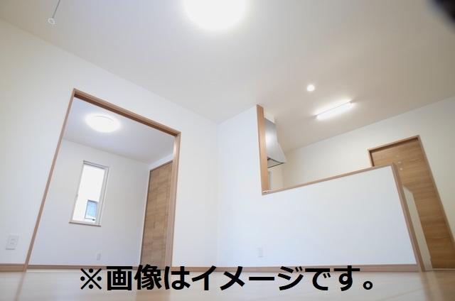 ESCAPE NEXT 小比内
