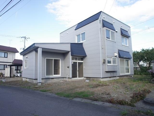 青森市本泉2丁目10番地10、11番地25、11番地26