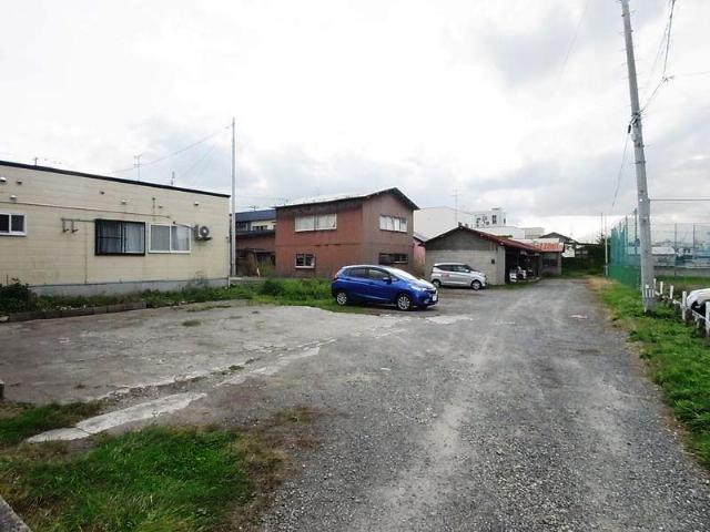 成田駐車場 外観