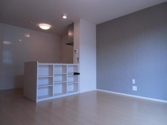 ラフィーネ東城北105号 内観