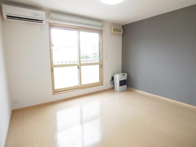 パーシモンツリー105号 内観