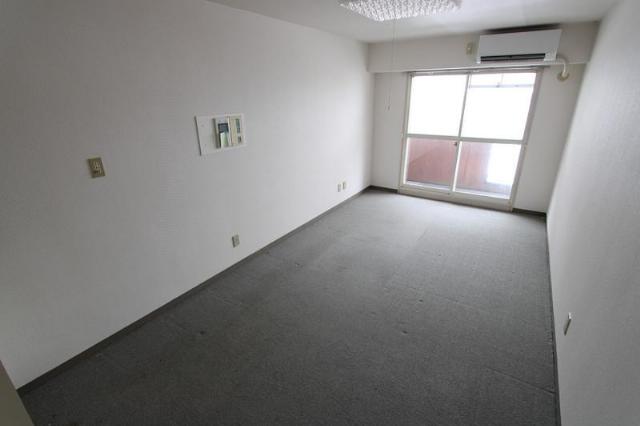 グローリア初穂弘前406号 内観