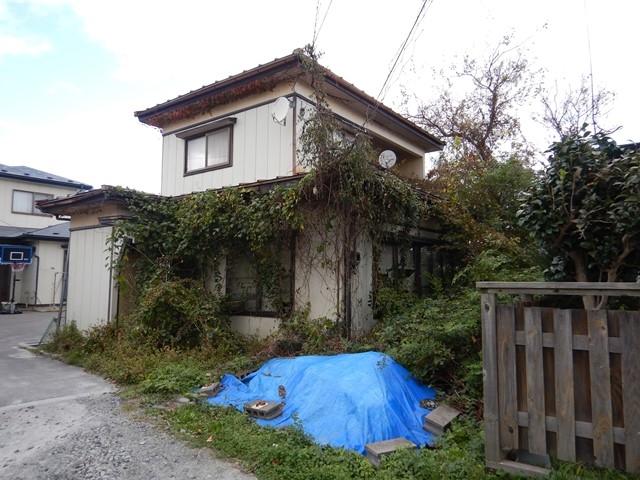 八戸市大字田面木字外久保32番地8、32番4■八戸高専すぐ近く！古家付き35坪の土地■　田面木小学校徒歩約8分♪解体後更地引き渡しです◎ 前面道路幅員4ｍ、見通し良好です！