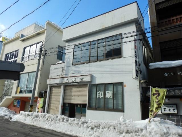 弘前市大字坂本町1番地3