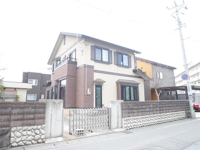 青森市はなます1丁目9番地9、9番地10