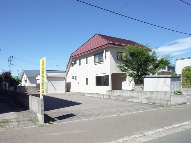 青森市橋本3丁目9番23建築条件無し!!  お好きなハウスメーカーで建築できます。 浦町小学校まで徒歩5分！
