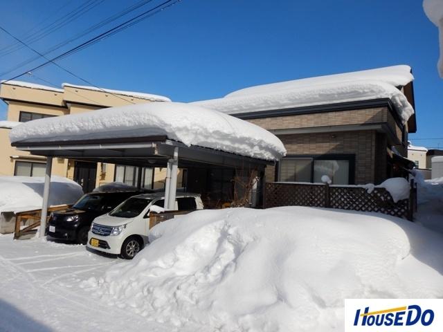 弘前市大字小比内5丁目15番地7全居室6帖以上！小比内5丁目に5LDK中古物件出ました！ 居住中の為、ご内覧はご予約制となります。