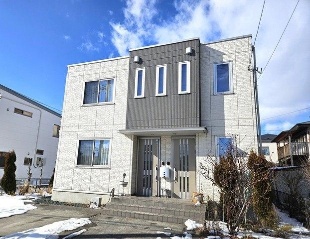 八戸市類家4丁目16番地8