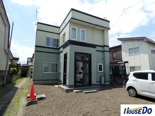 弘前市大字賀田字大浦85番地175坪超の敷地と4LDK。子育て世代に嬉しい住環境 月々3万円台から叶える、広々4LDKのマイホーム