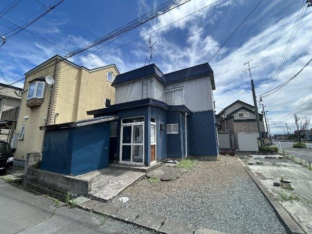 青森市里見１丁目20-19気になる水回りはすべて新品に交換、充実のリフォーム内容できれいに生まれ変わります。