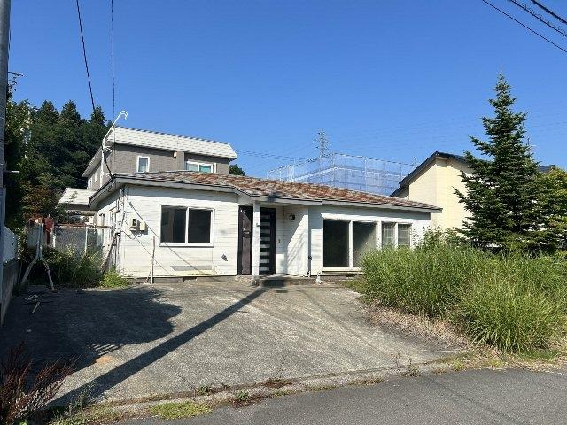 青森市赤坂2丁目27-17気になる水回りはすべて新品に交換、充実のリフォーム内容できれいに生まれ変わります。