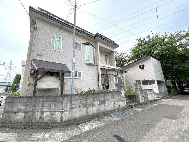 青森市桜川4丁目30-5気になる水回りはすべて新品に交換、充実のリフォーム内容できれいに生まれ変わります。