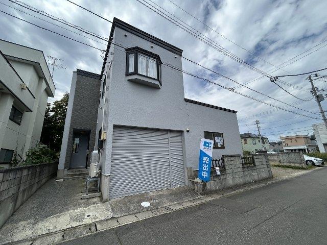 青森市緑2丁目19-2気になる水回りはすべて新品に交換、充実のリフォーム内容できれいに生まれ変わります。