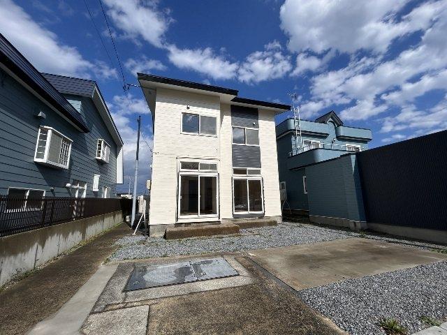 青森市大字矢田前字弥生田3-32